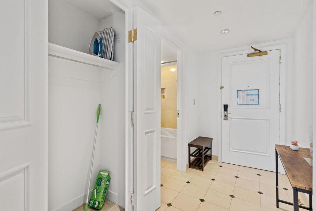 2Br 3Ba Condo On The Boardwalk Cozysuites Atlantic City Bagian luar foto