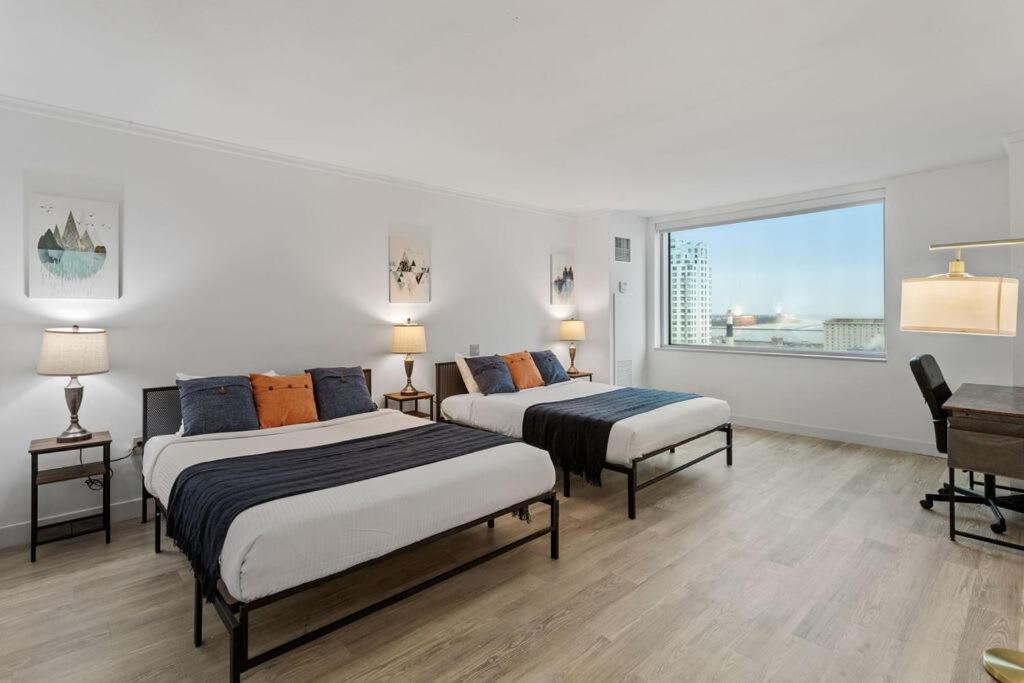 2Br 3Ba Condo On The Boardwalk Cozysuites Atlantic City Bagian luar foto